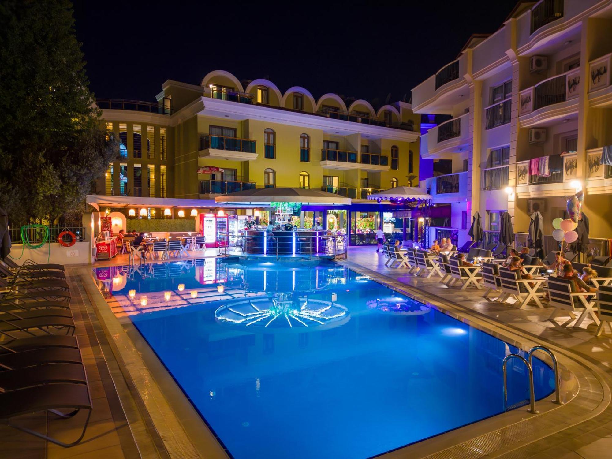 Club Karakas Apart Otel Marmaris Ngoại thất bức ảnh